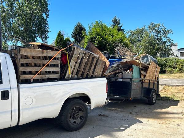 Royal Landscaping & Hauling