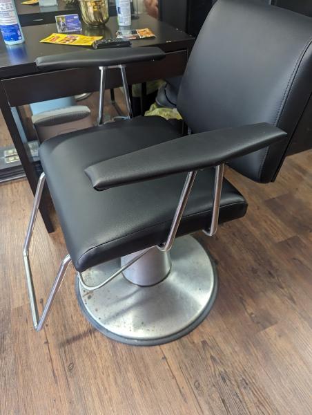 Geo's Upholstery
