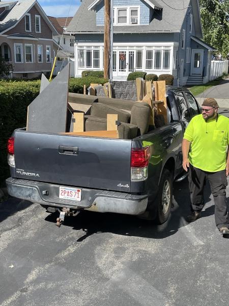 Mikes Delivery & Junk Removal