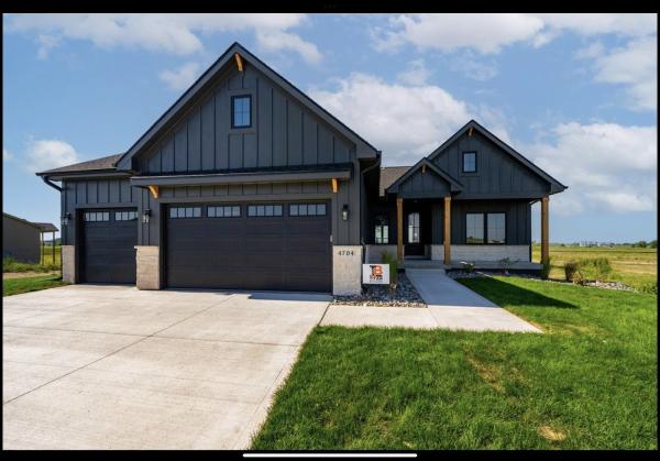 Titan Builders IA