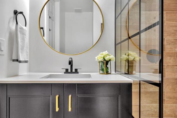 Tokan Interiors