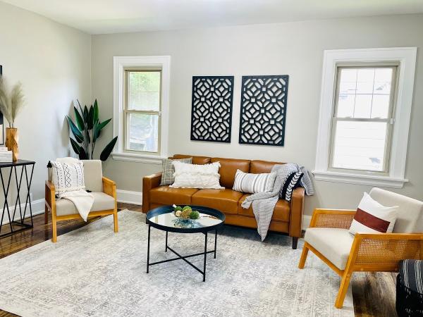 Design Buzz Home Staging and Redesign