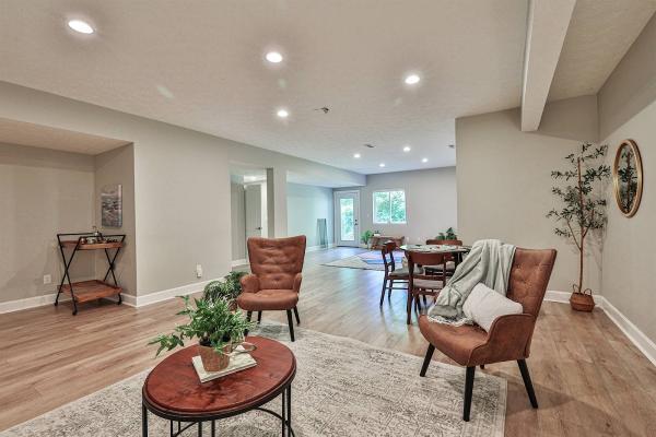 Design Buzz Home Staging and Redesign