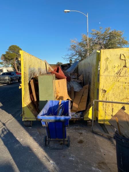 Lunas Construction Clean-up