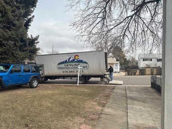 Skyline Moving