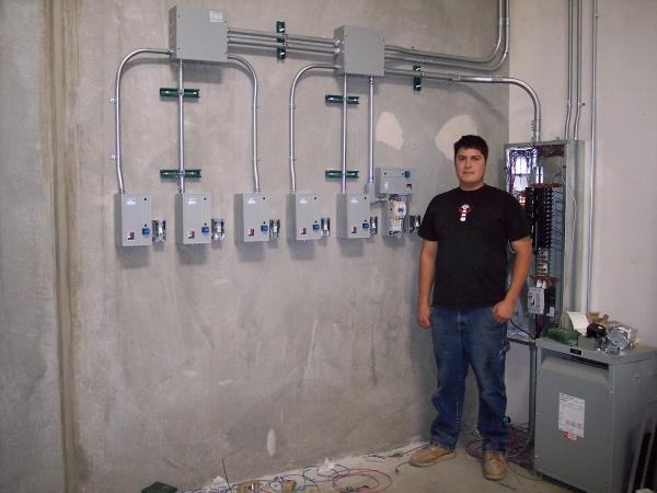 Halo Electric Company