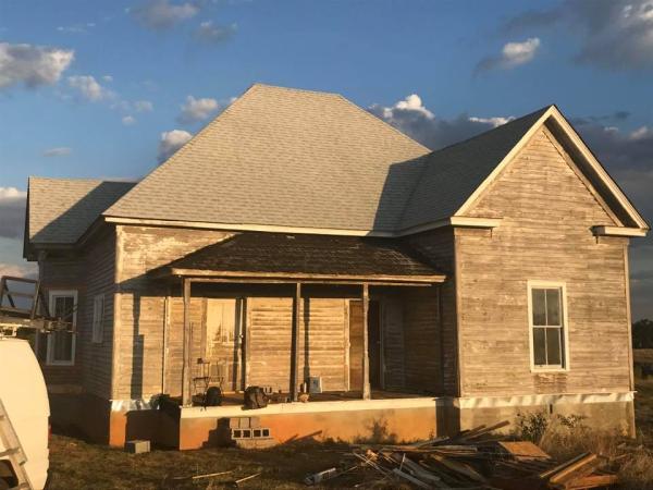Lanier Roofing