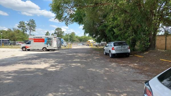 Marion Oaks Storage Facility