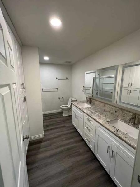 Straight Edge Builders