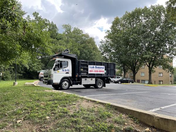 N & G Junk Removal