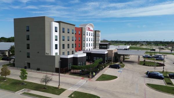 EB Multiservices LLC Commercial Painting Services Houston TX.