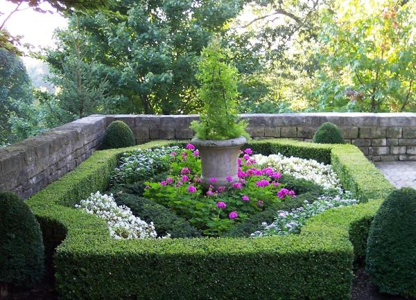 Bello Giardino LLC