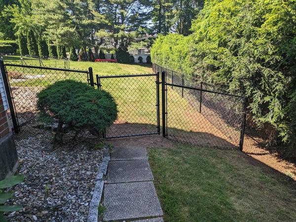 Connecticut Fence Works LLC
