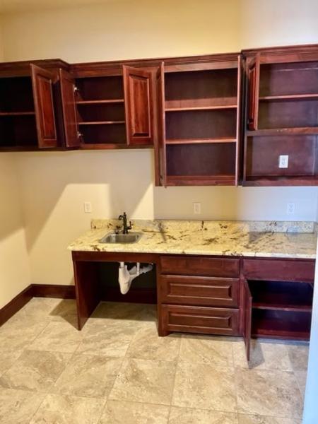 Stonewall Commercial Property Management