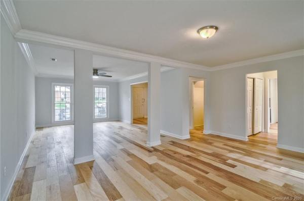 Viana's Wood Flooring