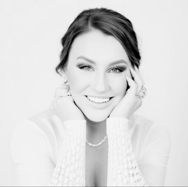 Marissa O'Keefe- Marissa Sells Montana