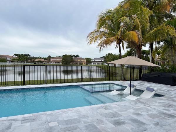 Essig Pools
