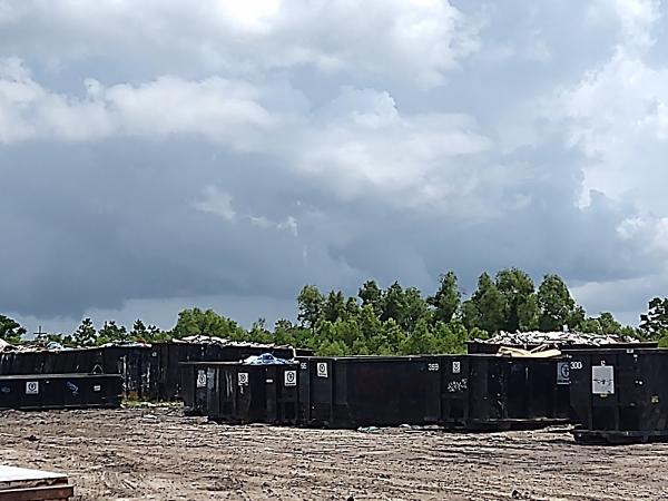 M & R Disposal Services