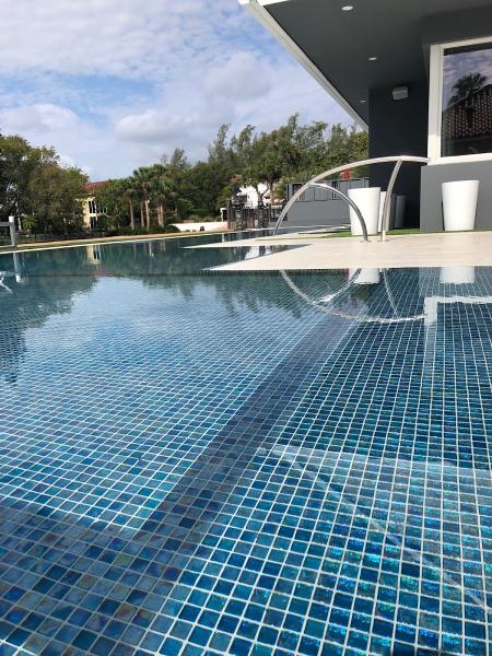 Unlimited Pools & Water Features Inc