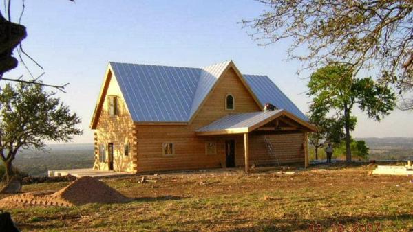 Hall's Roofing & Sheet Metal