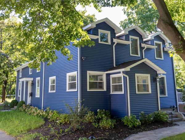 Oaks Roofing and Siding