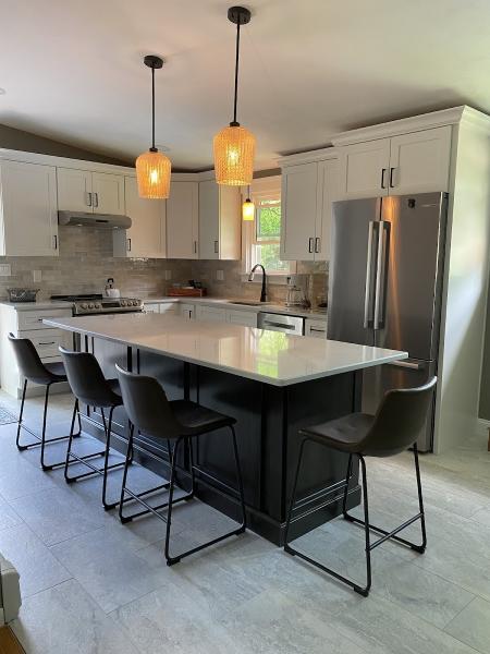 Ashland Cabinet
