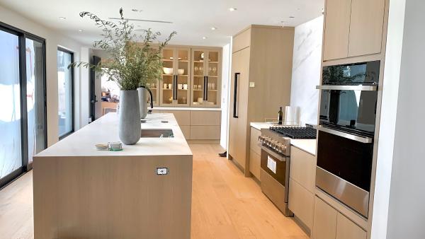 California Fine Kitchen Cabinets