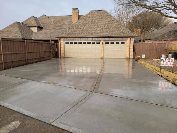 Martinez Concrete LLC