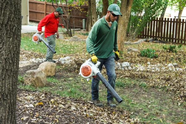 Custom Lawn & Landscape Inc.
