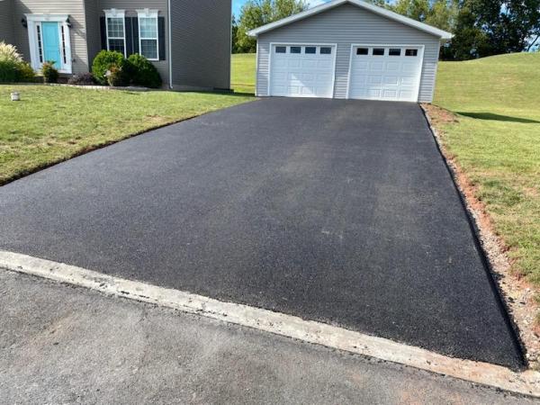 Mark's Paving