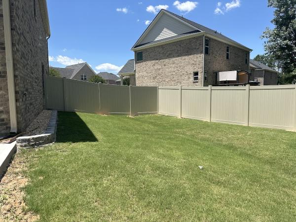 Vertical One Fence LLC