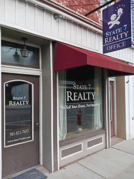 State 7 Realty