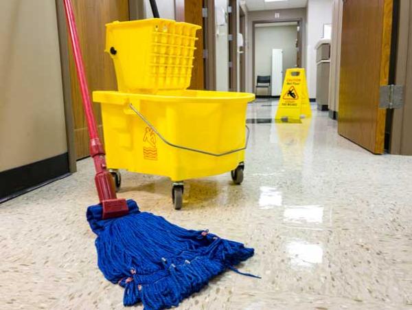 Seams Cleaning