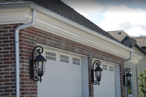 LG Rain Gutter & Exteriors
