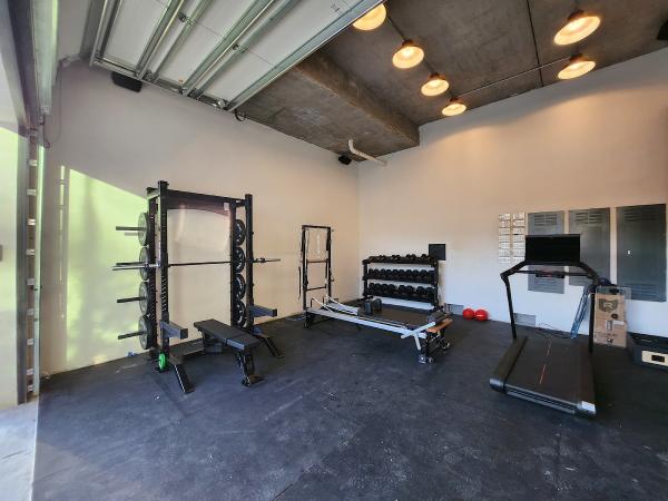 Furniture Assembly Expert in Miami