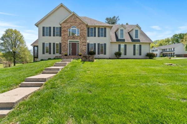 Raelenna Ferguson at EPM Real Estate