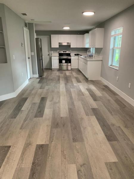 Black and White Contractors LLC
