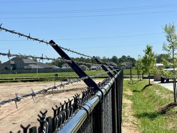 Lone Star Fence & Construction
