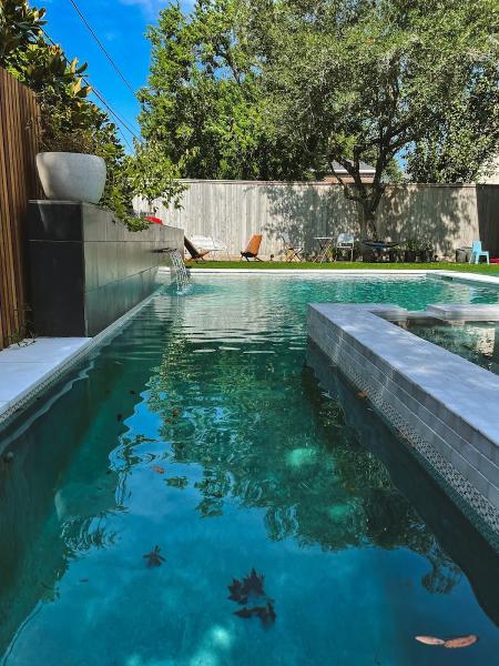 Blue Custom Pools