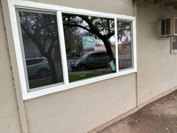 Delta Glass Co