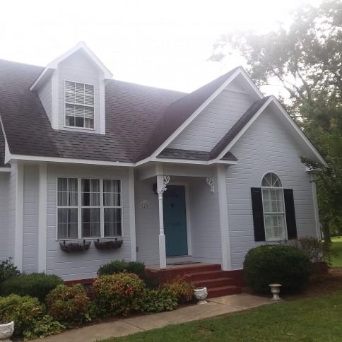 Blue Square Roofing & Construction