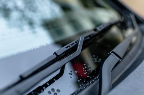 Reno's Auto Glass