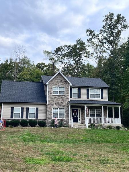 V& L Roofing LLC