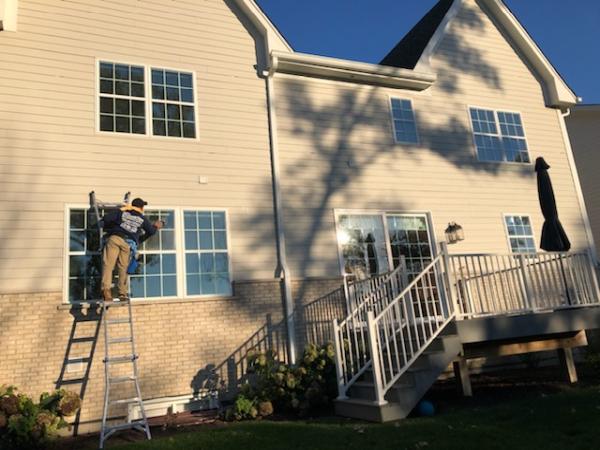 Clearview Window & Gutter Cleaning