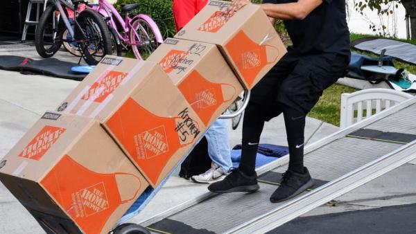 Anthonys Moving