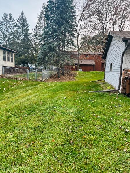 Sam's Lawn Care Service LLC