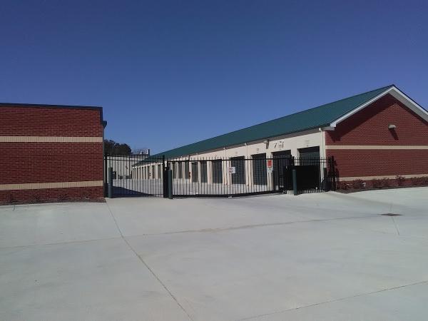 Ample Storage Center