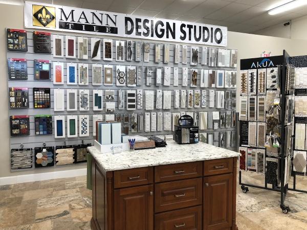 Mann Tile