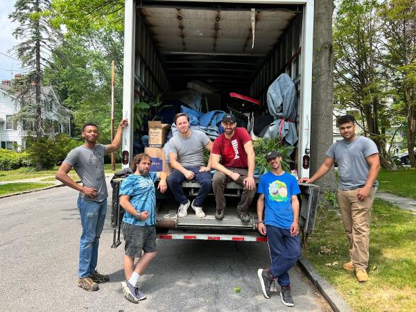 B-Line Movers AND Carriers Inc.