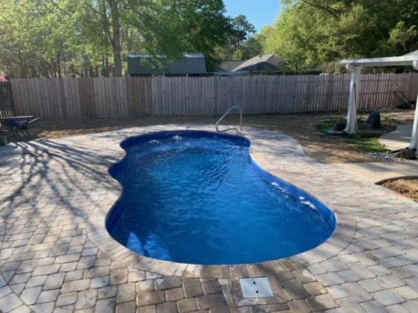 Lee Swimming Pools